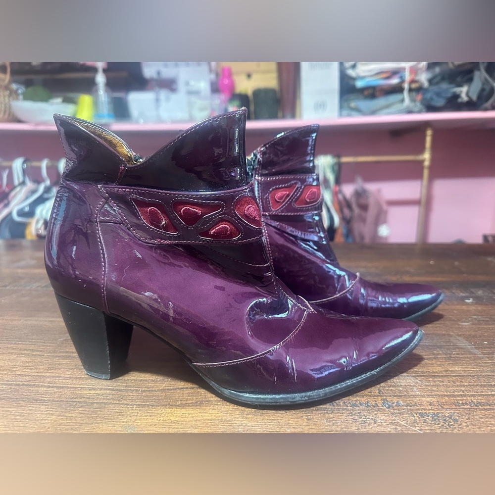 France Mode Burgundy Patent Leather Ankle Boots Size 39.5